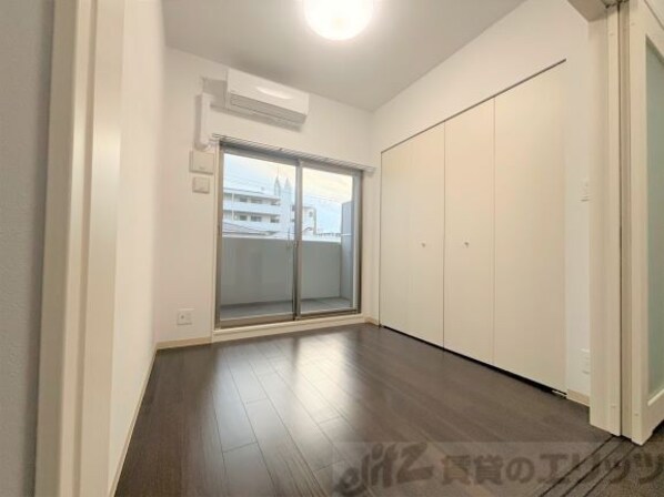 ライブガーデン江坂VIIIの物件内観写真